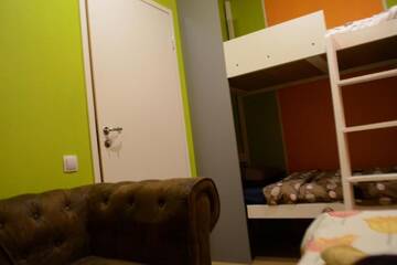 Фото номера Односпальная кровать в общем мужском номере Хостелы SPORDIHOSTEL VÕIDU 17a г. Нарва 37